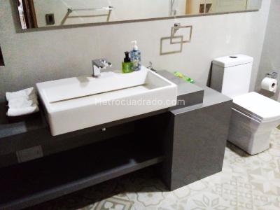 Apartamento de 3 alcobas en venta en Santa Paula, Bogotá, 198 m² · foto 4 de 6