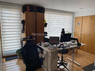 Apartamento de 3 alcobas en venta en Chico Norte, Bogotá, 116 m² · foto 16 de 19