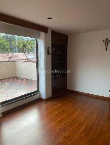 Apartamento de 3 alcobas en venta en Chico Norte, Bogotá, 111 m² · foto 3 de 18