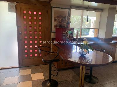 Casa de 5 alcobas en venta en Bosque De Pinos, Bogotá, 849 m² · foto 10 de 19