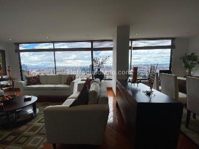 Apartamento de 3 alcobas en venta en Guadalquivir, Bogotá, 240 m² · foto 3 de 10