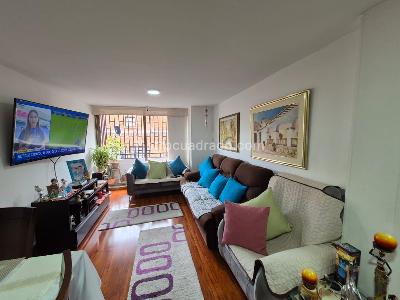 Apartamento de 3 alcobas en venta en Caobos Cedritos, Bogotá, 84 m² · foto 1 de 13
