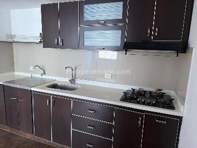 Apartamento de 3 alcobas en venta en Nueva Autopista Los Cedros, Bogotá, 80 m² · foto 5 de 13