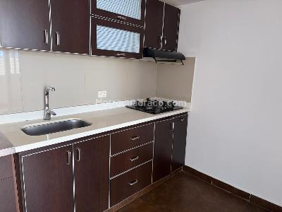 Apartamento de 3 alcobas en venta en Nueva Autopista Los Cedros, Bogotá, 80 m² · foto 4 de 13