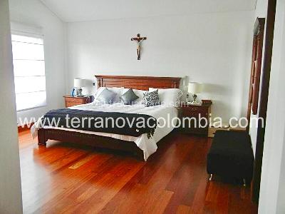 Casa de 4 alcobas en venta en Altos De Sotileza, Bogotá, 400 m² · foto 6 de 20