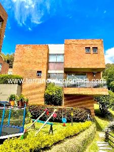 Casa de 5 alcobas en venta en Altos De Sotileza, Bogotá, 350 m² · foto 18 de 19