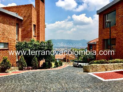Casa de 4 alcobas en venta en Altos De Sotileza, Bogotá, 320 m² · foto 16 de 20
