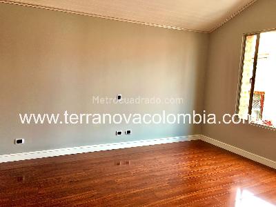 Casa de 4 alcobas en venta en Altos De Sotileza, Bogotá, 320 m² · foto 4 de 20