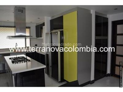 Casa de 4 alcobas en venta en Altos De Sotileza, Bogotá, 380 m² · foto 2 de 19