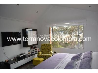 Casa de 4 alcobas en venta en Altos De Sotileza, Bogotá, 380 m² · foto 4 de 19