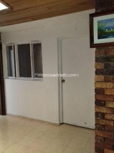 Casa de 5 alcobas en venta en San Antonio Norte, Bogotá, 207 m² · foto 8 de 13