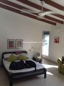 Casa de 3 alcobas en venta en Girardot Condominio, Girardot, 140 m² · foto 9 de 12