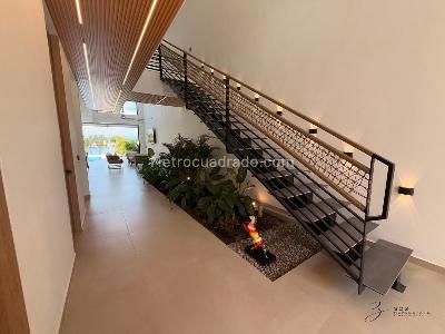 Casa de 4 alcobas en venta en Girardot Lagos Del Peñon, Girardot, 625 m² · foto 8 de 20