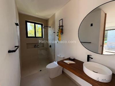 Casa de 4 alcobas en venta en Girardot Lagos Del Peñon, Girardot, 625 m² · foto 10 de 20