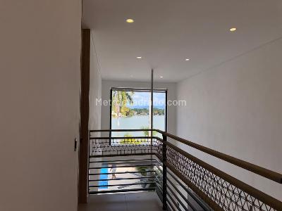 Casa de 4 alcobas en venta en Girardot Lagos Del Peñon, Girardot, 625 m² · foto 16 de 20