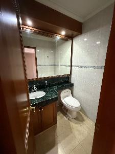 Apartamento de 3 alcobas en venta en Lindaraja, Bogotá, 195 m² · foto 7 de 19