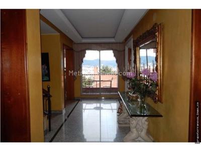 Casa de 3 alcobas en venta en Altos De Sotileza, Bogotá, 390 m² · foto 5 de 20
