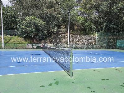 Casa de 5 alcobas en venta en Altos De Sotileza, Bogotá, 400 m² · foto 19 de 20