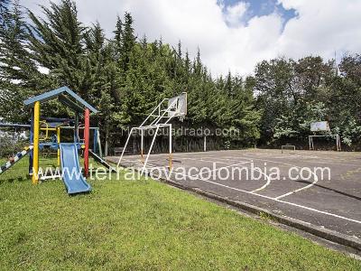 Casa de 5 alcobas en venta en Altos De Sotileza, Bogotá, 400 m² · foto 20 de 20