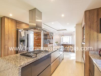 Casa de 5 alcobas en venta en Altos De Sotileza, Bogotá, 400 m² · foto 5 de 20