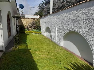 Casa de 4 alcobas en venta en Alhambra, Bogotá, 410 m² · foto 4 de 20