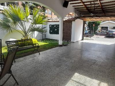 Casa de 4 alcobas en venta en Alhambra, Bogotá, 410 m² · foto 3 de 20