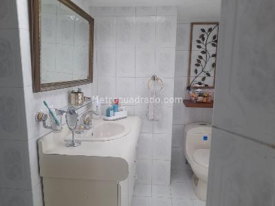 Casa de 4 alcobas en venta en Alhambra, Bogotá, 410 m² · foto 15 de 20
