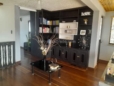 Casa de 4 alcobas en venta en Alhambra, Bogotá, 410 m² · foto 6 de 20