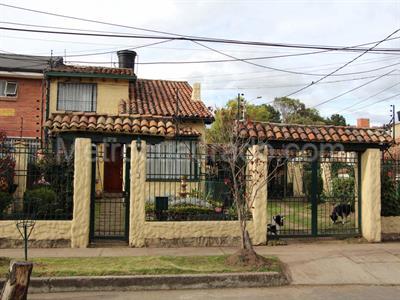 Casa en venta en Colina Campestre, Bogotá · foto 2 de 18