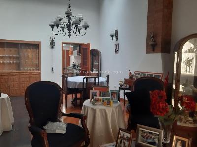Casa en venta en Cedritos Contador, Bogotá · foto 9 de 18