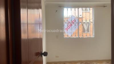 Casa de 3 alcobas en venta en Indumil, Soacha, 51 m² · foto 11 de 18