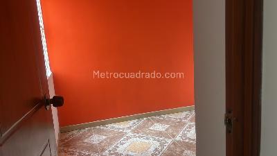 Casa de 3 alcobas en venta en Indumil, Soacha, 51 m² · foto 8 de 18