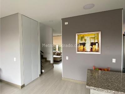 Casa de 3 alcobas en venta en Via Cajica Tabio, Cajicá, 205 m² · foto 14 de 17