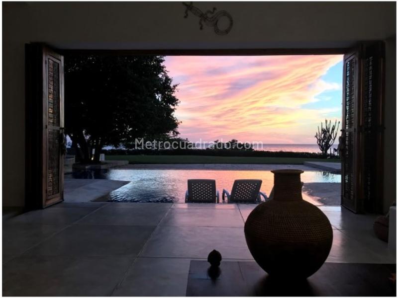 Casa – Cartagena de Indias, Punta de Canoa - Más