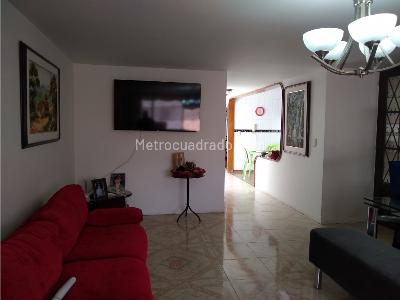 Casa de 5 alcobas en venta en El Prado, Bogotá, 400 m² · foto 3 de 20