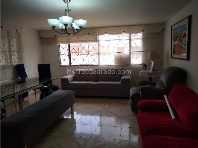 Casa de 5 alcobas en venta en El Prado, Bogotá, 400 m² · foto 5 de 20