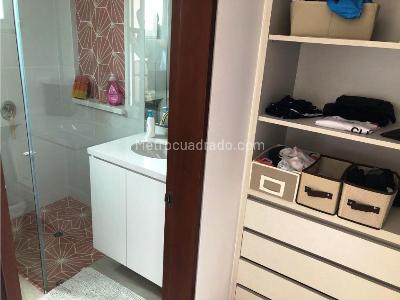 Casa de 4 alcobas en venta en San Simon, Bogotá, 323 m² · foto 17 de 20