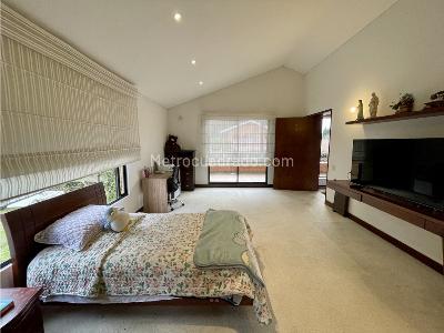 Casa de 4 alcobas en venta en Baskinta, Cajicá, 352 m² · foto 15 de 20