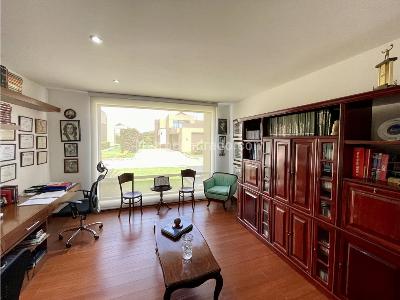 Casa de 4 alcobas en venta en Kalamary, Chía, 450 m² · foto 12 de 18