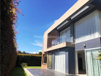 Casa de 4 alcobas en venta en Tocarinda, Cajicá, 204 m² · foto 3 de 20