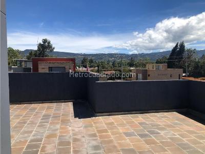 Casa de 4 alcobas en venta en Tocarinda, Cajicá, 204 m² · foto 4 de 20