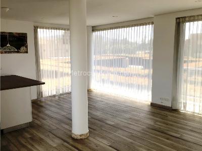 Casa de 4 alcobas en venta en Tocarinda, Cajicá, 204 m² · foto 5 de 20