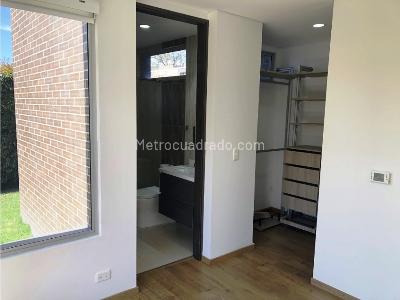 Casa de 4 alcobas en venta en Tocarinda, Cajicá, 204 m² · foto 12 de 20