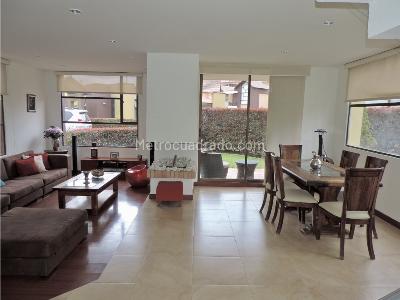 Casa en venta en Cajica, Cajicá · foto 3 de 20