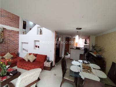 Casa de 3 alcobas en venta en Villas Sabaneras, Chía, 167 m² · foto 12 de 20