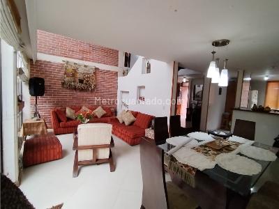 Casa de 3 alcobas en venta en Villas Sabaneras, Chía, 167 m² · foto 16 de 20