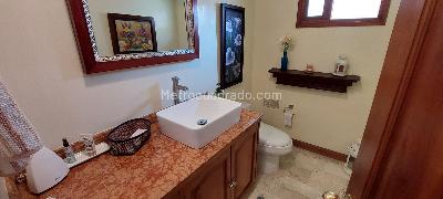 Casa de 4 alcobas en venta en San Jose De Bavaria, Bogotá, 400 m² · foto 4 de 20