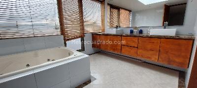 Casa en venta en San Jose De Bavaria, Bogotá · foto 12 de 20