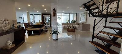 Casa de 4 alcobas en venta en San Jose De Bavaria, Bogotá, 164 m² · foto 3 de 20
