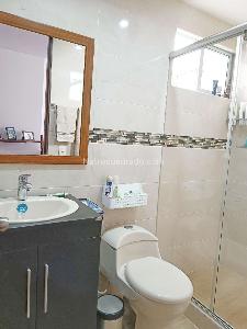 Casa de 5 alcobas en venta en Cedritos Capri, Bogotá, 317 m² · foto 11 de 20